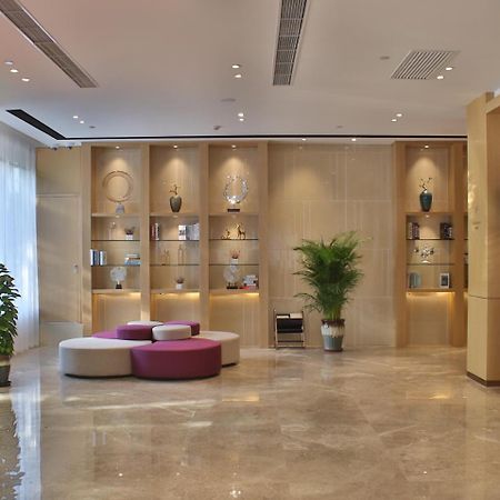 Lavande Hotel  Shanghai Bagian luar foto