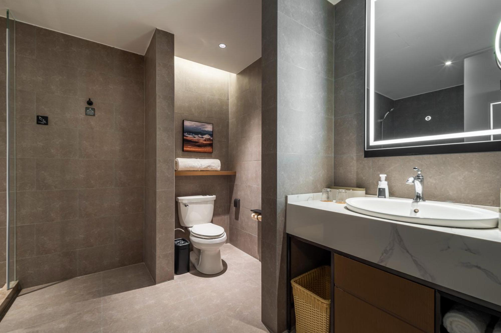 Lavande Hotel  Shanghai Bagian luar foto